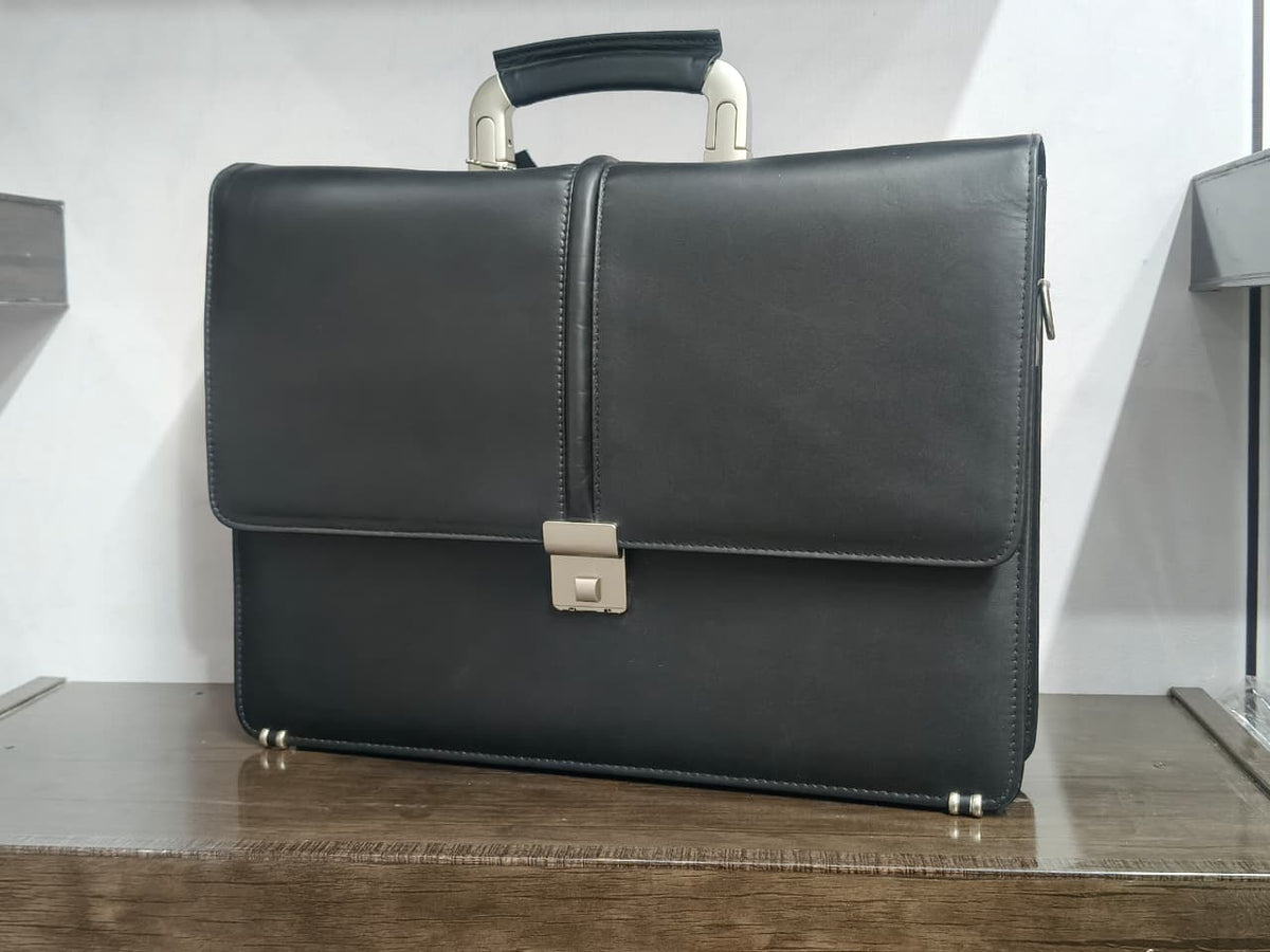 Executive Classic Leather Briefcase