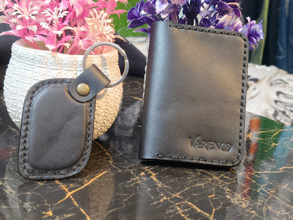 Midnight Black Hand-Stitched Leather Wallet & Keychain Combo